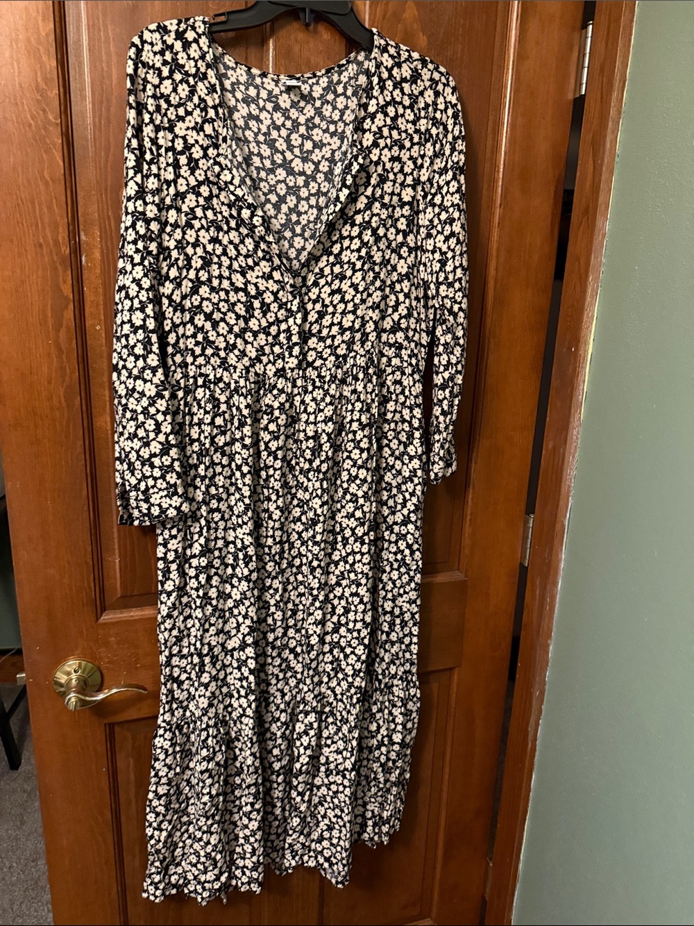Old Navy Black and White Floral Maxi Dress